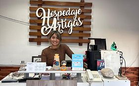 Hospedaje Artigas - Silvia Borda